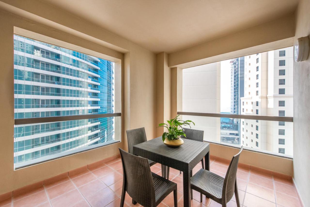 Suha Jbr Hotel Apartments Дубай Екстериор снимка