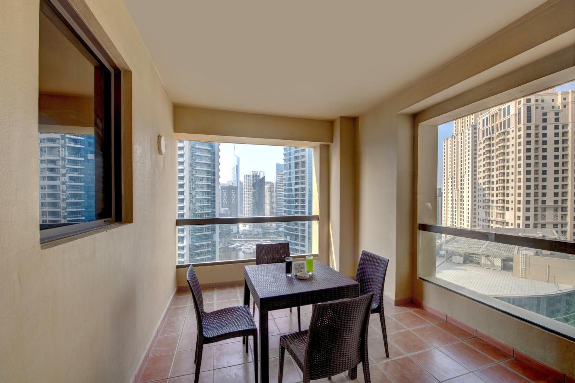 Suha Jbr Hotel Apartments Дубай Екстериор снимка