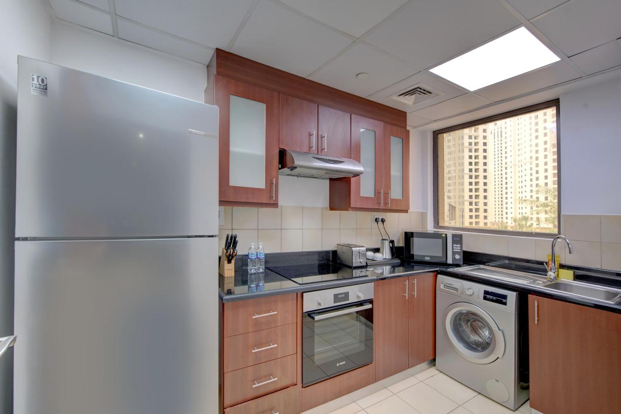 Suha Jbr Hotel Apartments Дубай Екстериор снимка